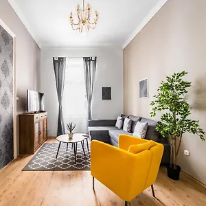 Nyár 3 Bedroom Centre Entire Budapest
